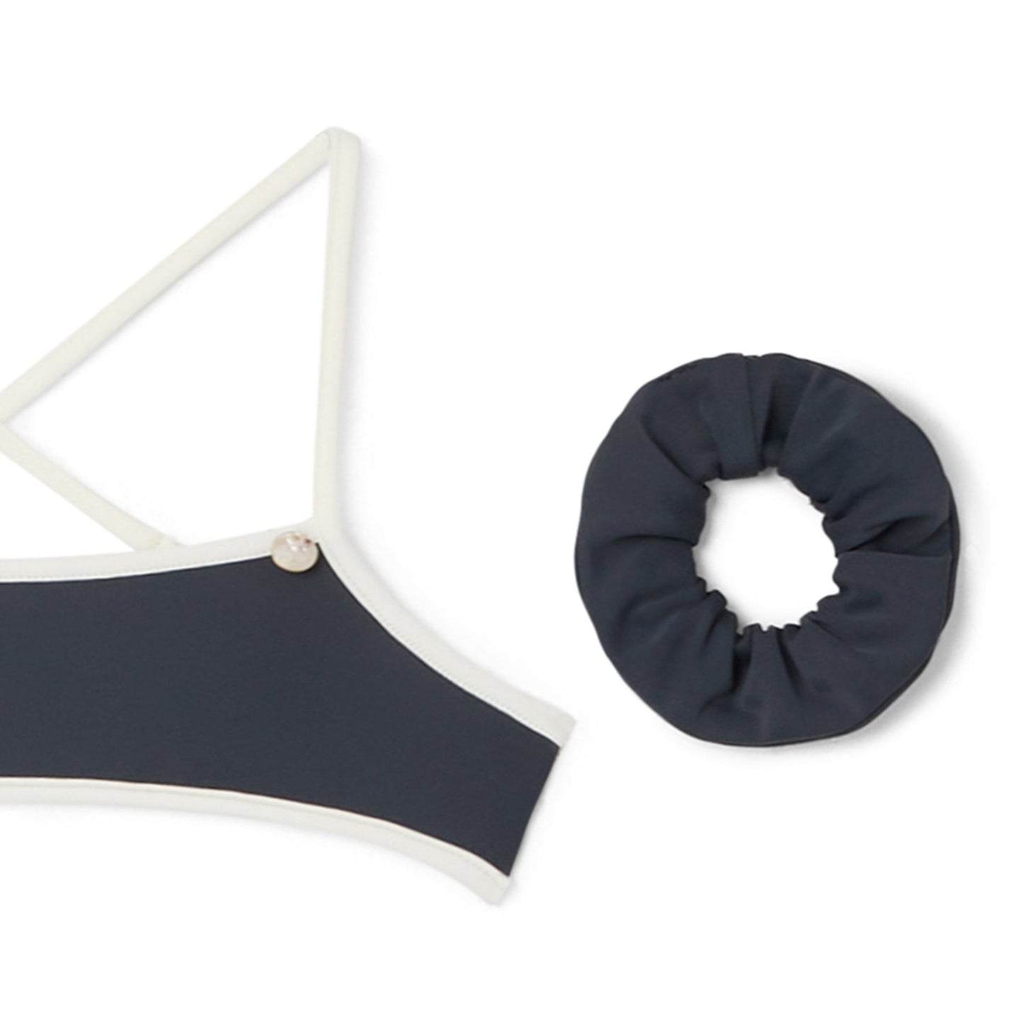 女童黑色泳衣套装