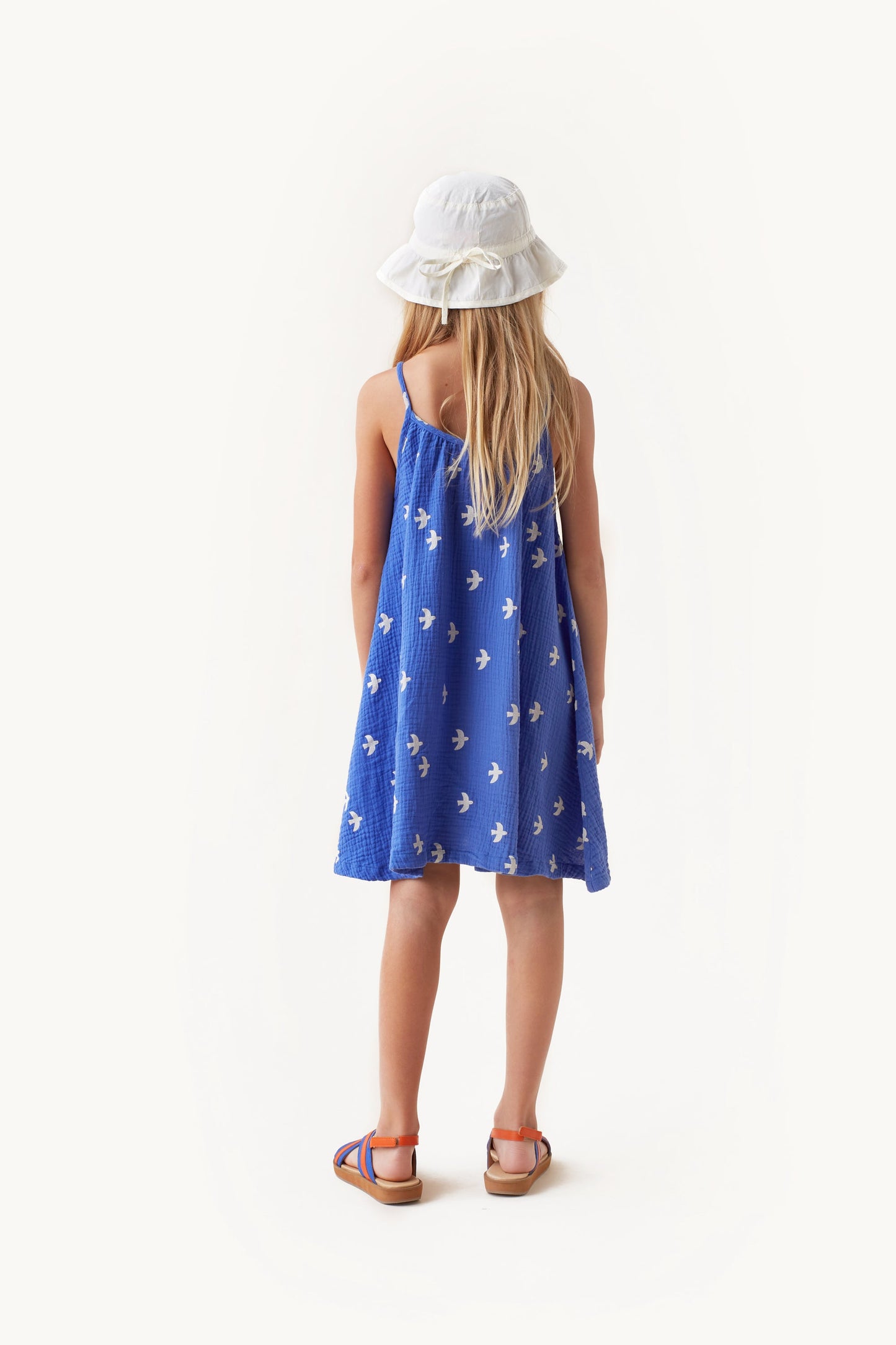 女童蓝色棉连衣裙
