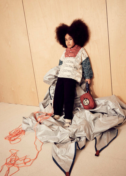 儿童红色印花斜跨包