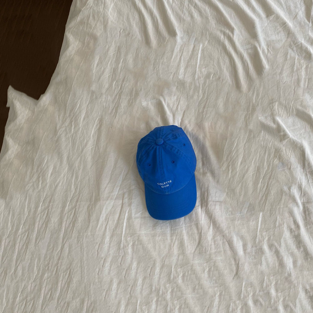 儿童蓝色棒球帽