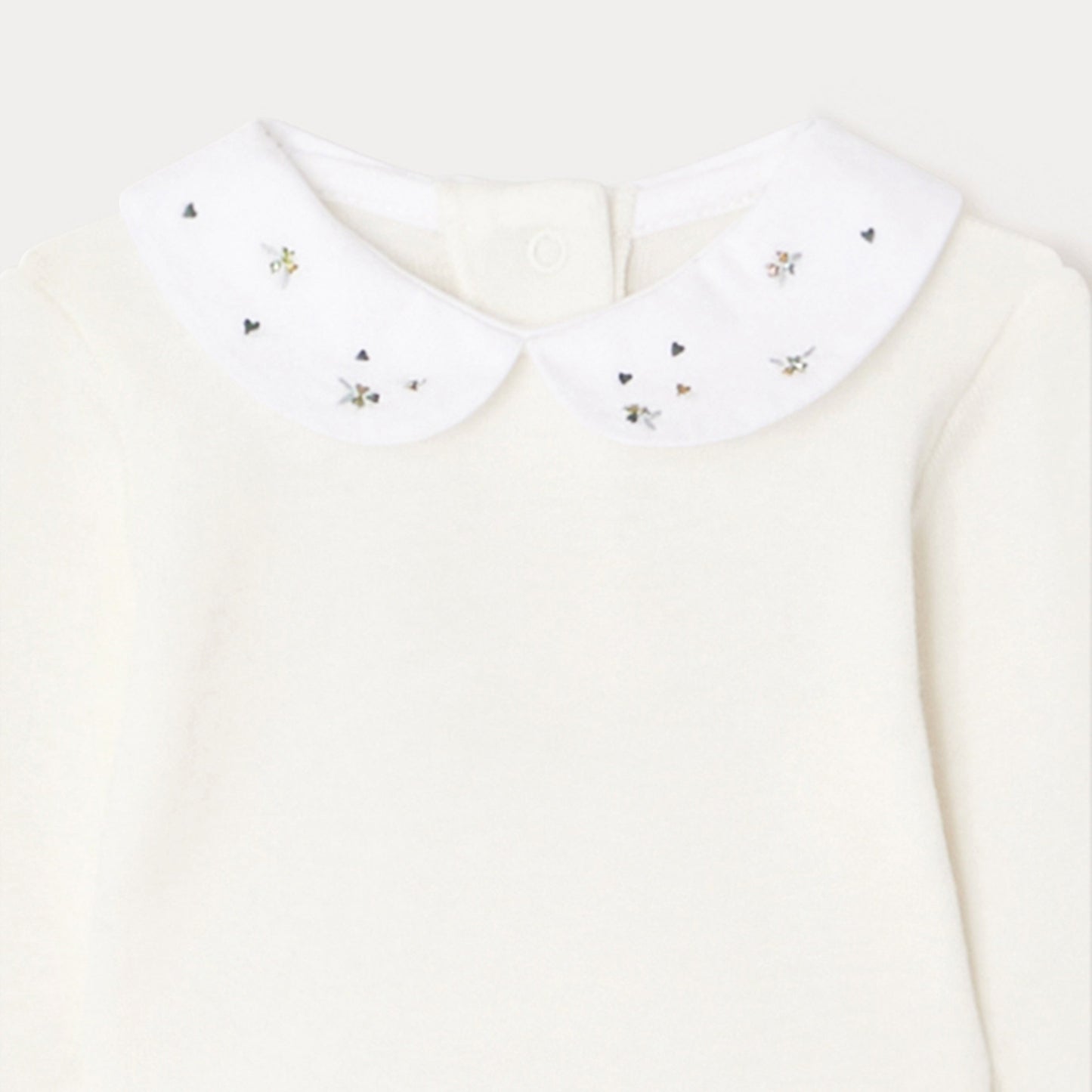 女婴白色棉连体衣