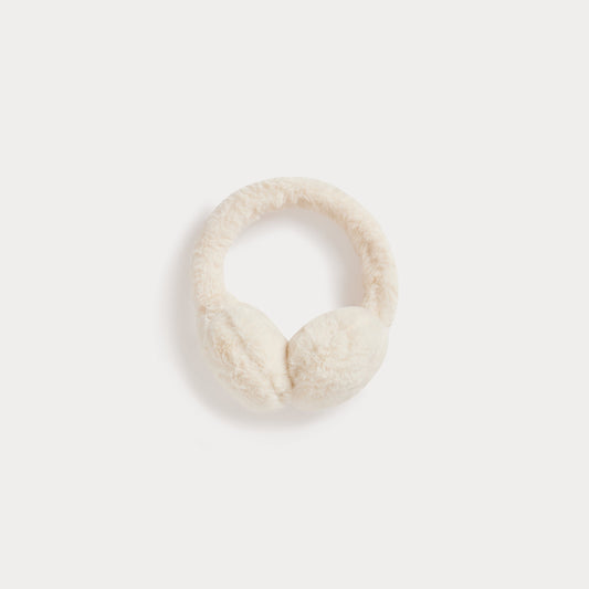 女童白色耳罩