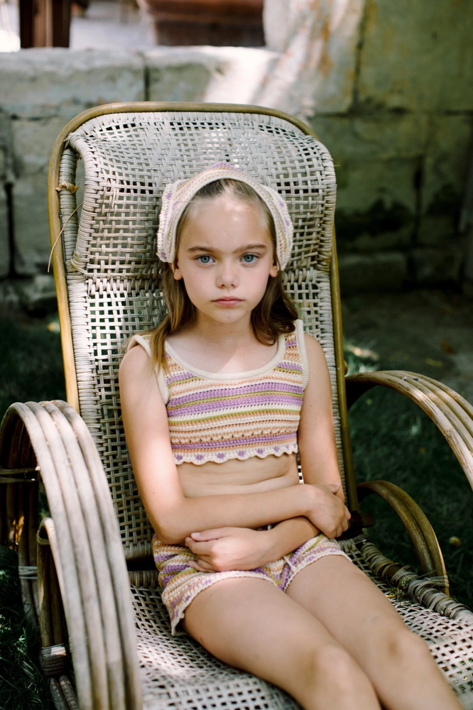 女童彩色针织棉短裤