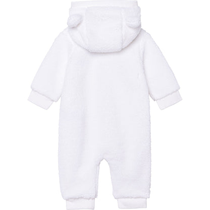 女婴白色连体衣