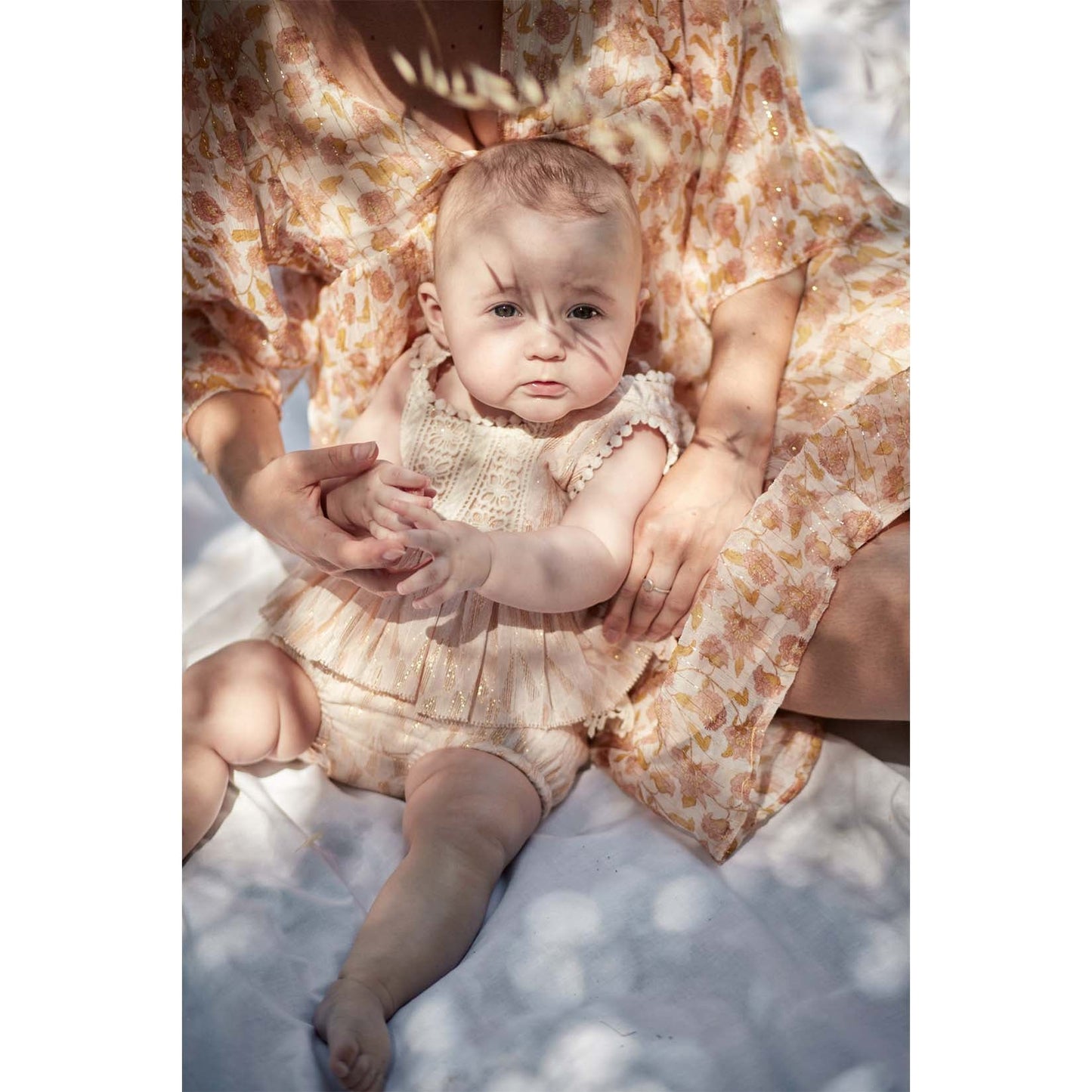 女童淡粉色上衣