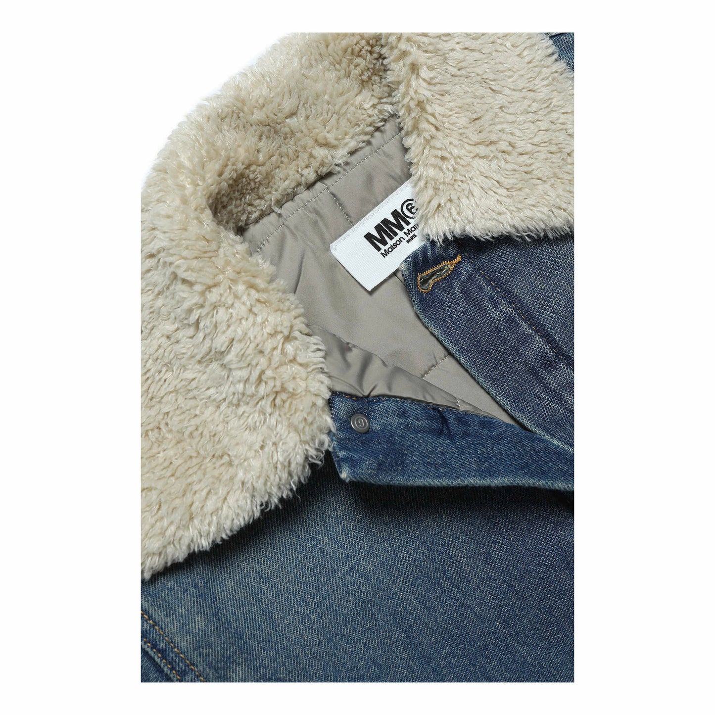 儿童蓝色牛仔外套