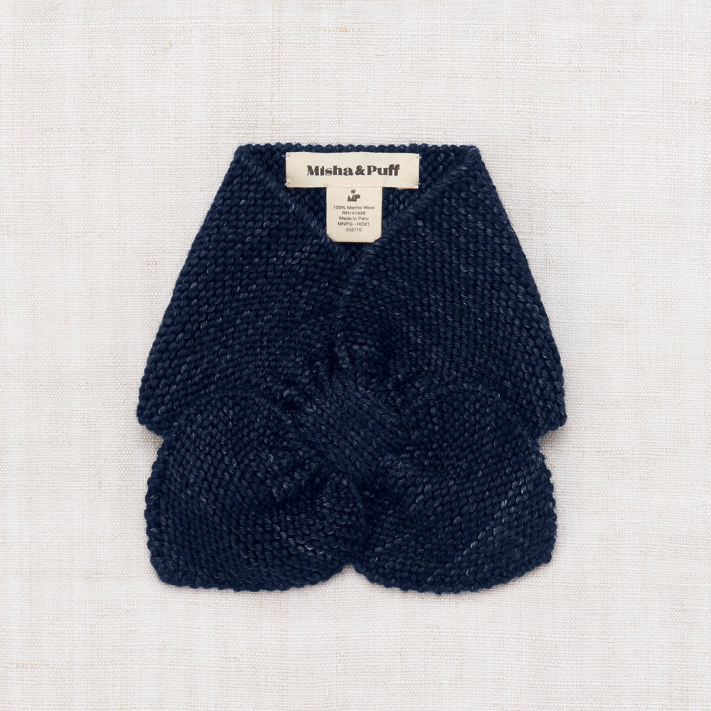 女童藏青色羊毛围巾