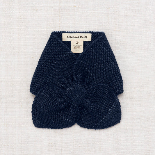 女童藏青色羊毛围巾