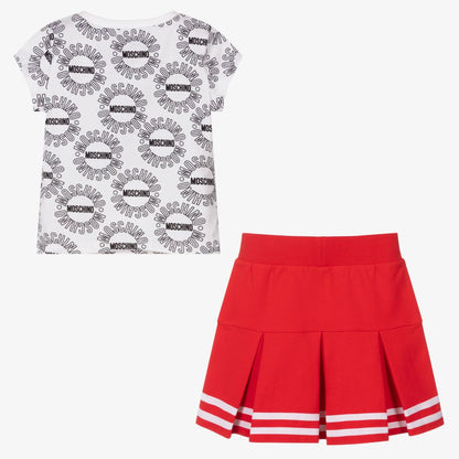 女婴白色棉套装