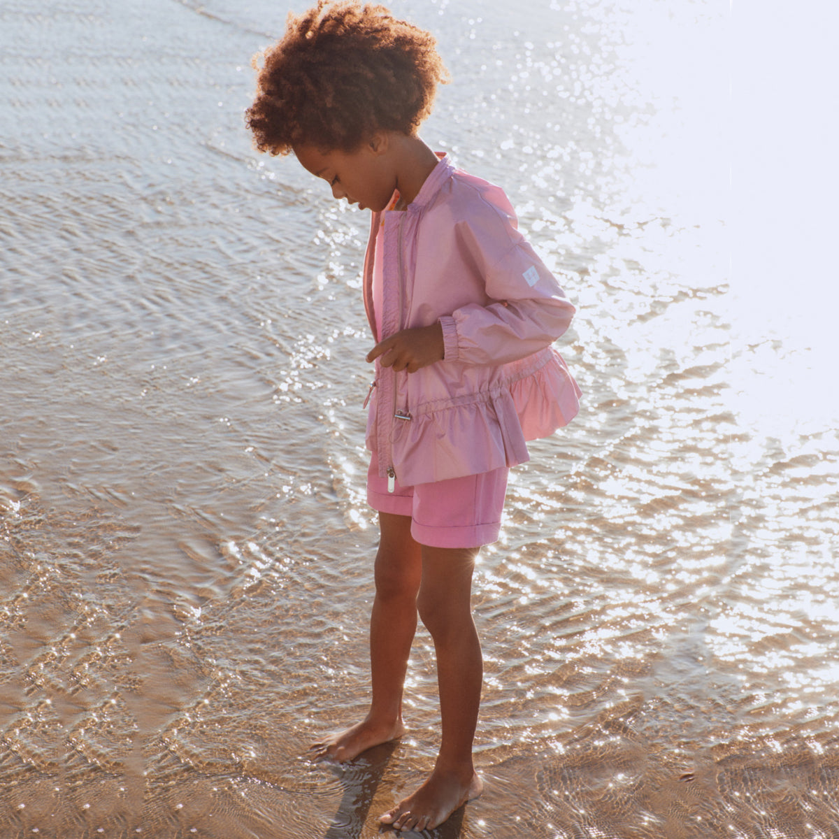 女童粉色拉链夹克